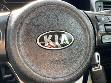 https://dvg-vehicle-assets.s3.amazonaws.com/W011997/3uhzf9s8le8r8yp25yg301cp6.jpg