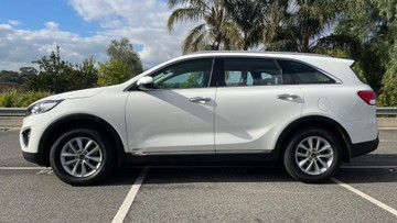 https://dvg-vehicle-assets.s3.amazonaws.com/W011997/3xpgbgz5u6oawhjdaahkxoffi.jpg