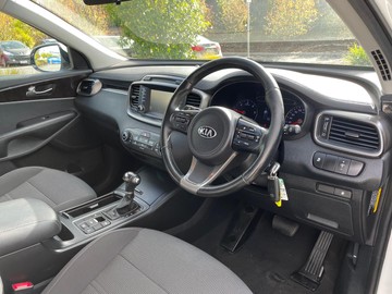 https://dvg-vehicle-assets.s3.amazonaws.com/W011997/517w90tu03ehnrvk2f4nrwuhq.jpg
