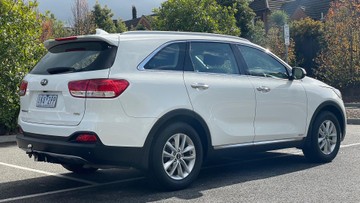 https://dvg-vehicle-assets.s3.amazonaws.com/W011997/5raxj9dx94iyp35wxxlm6v3zc.jpg