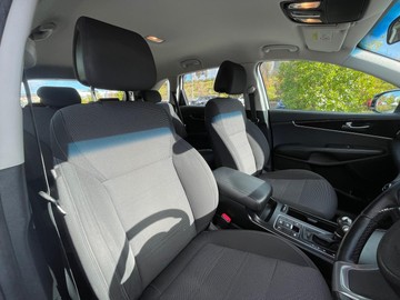 https://dvg-vehicle-assets.s3.amazonaws.com/W011997/cqfj04mueje4hd9aye7tevukt.jpg
