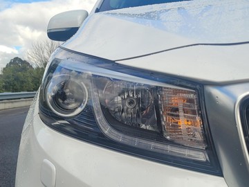 https://dvg-vehicle-assets.s3.amazonaws.com/W012037/42p74y31c2at07btaete5x2qt.jpg