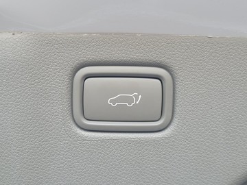 https://dvg-vehicle-assets.s3.amazonaws.com/W012037/8o6oxtfjhjbqgiz2a8p1hechk.jpg