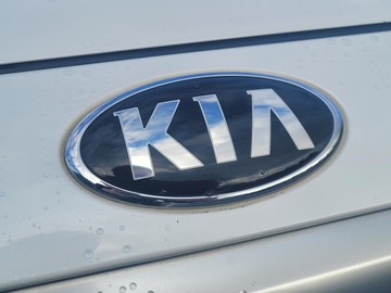 https://dvg-vehicle-assets.s3.amazonaws.com/W012037/beehdgbdhygtpcypm26n5rp0o.jpg