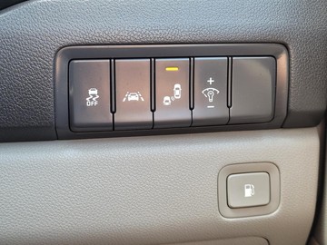 https://dvg-vehicle-assets.s3.amazonaws.com/W012037/nfb34n1qmc0u7h6iqmc8wxws.jpg