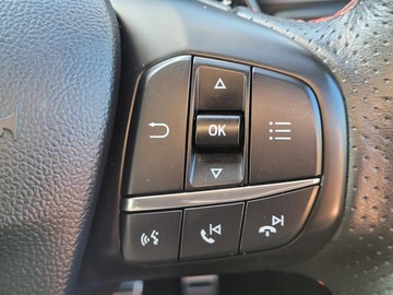 https://dvg-vehicle-assets.s3.amazonaws.com/W012143/5yc49tuwpw7z6ke96t9pmhs9u.jpg