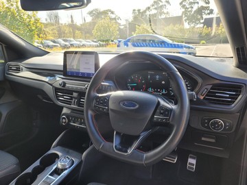 https://dvg-vehicle-assets.s3.amazonaws.com/W012143/5zksiskb4eck1ri511o7wceaq.jpg