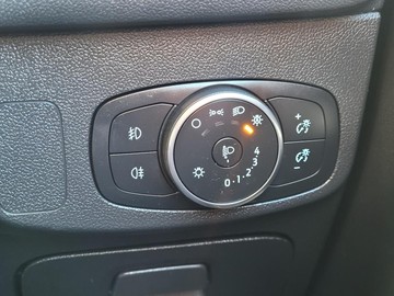 https://dvg-vehicle-assets.s3.amazonaws.com/W012143/8ncfks8tpukmbolbhqqwtvtqp.jpg