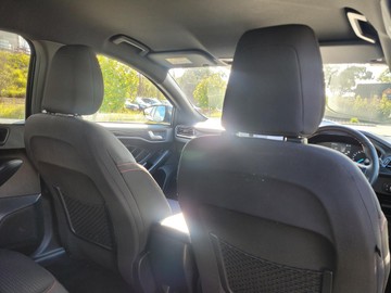 https://dvg-vehicle-assets.s3.amazonaws.com/W012143/be2lexx9wzuer8srwgycfe5jg.jpg