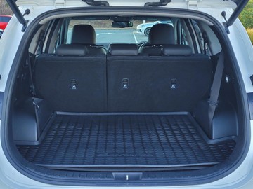 https://dvg-vehicle-assets.s3.amazonaws.com/W012209/5fgbqn4r5mcz73jp3kk9jsgj7.jpg