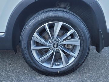 https://dvg-vehicle-assets.s3.amazonaws.com/W012209/7b5lw0rdlr9w3h7diy8p39lsg.jpg