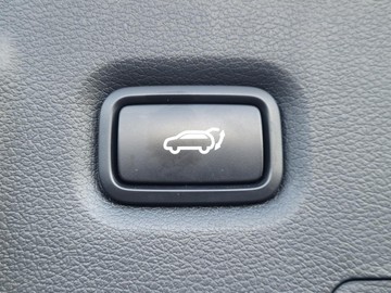 https://dvg-vehicle-assets.s3.amazonaws.com/W012209/89a2yga20167p5sz51z5weiyg.jpg