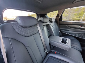 https://dvg-vehicle-assets.s3.amazonaws.com/W012209/e4gbmigk7qb2nmdbdvjb9bktq.jpg