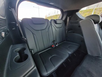 https://dvg-vehicle-assets.s3.amazonaws.com/W012209/ekxs6so55r71u7sw38dd788vb.jpg