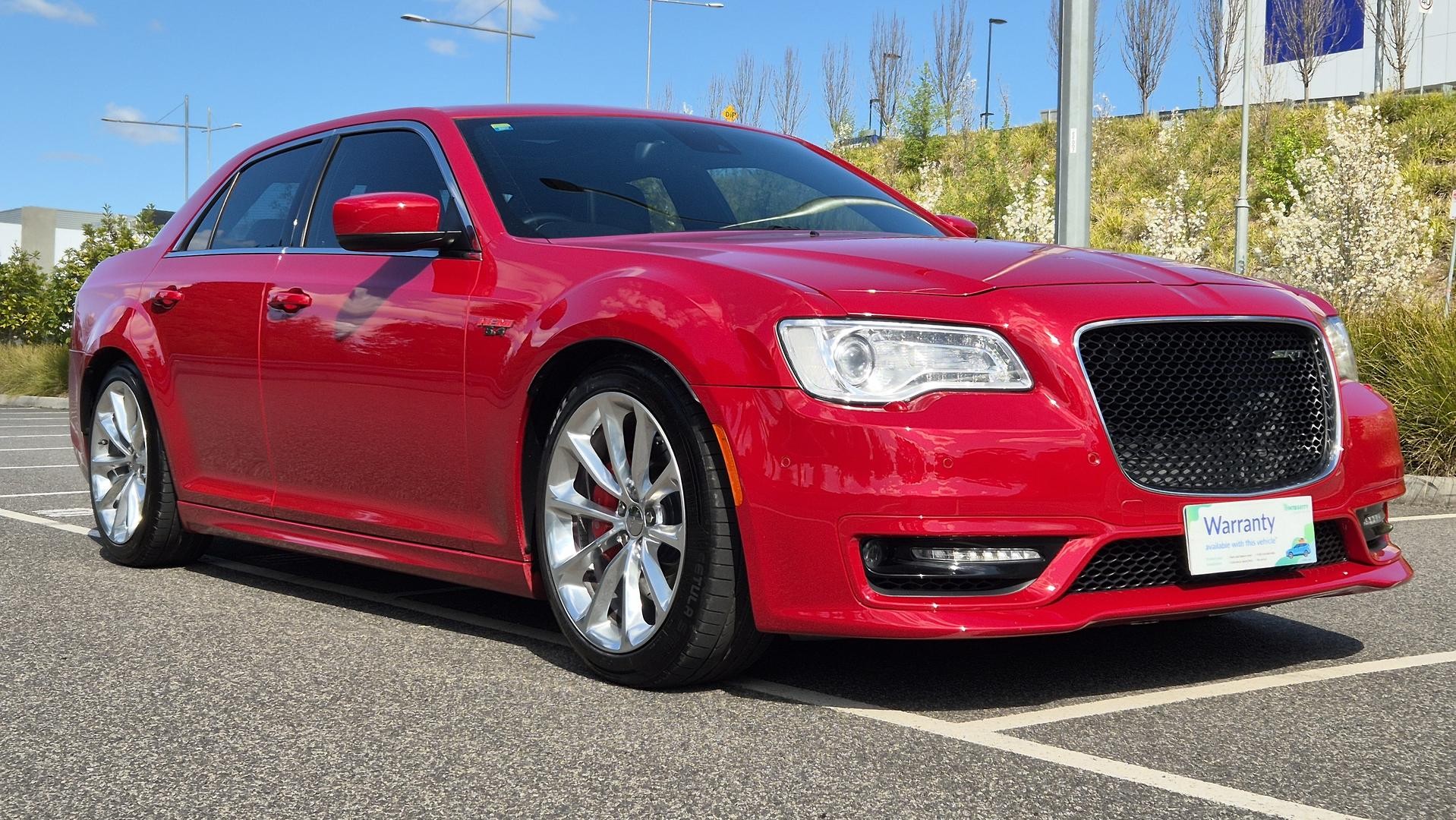 Chrysler 300 image 2