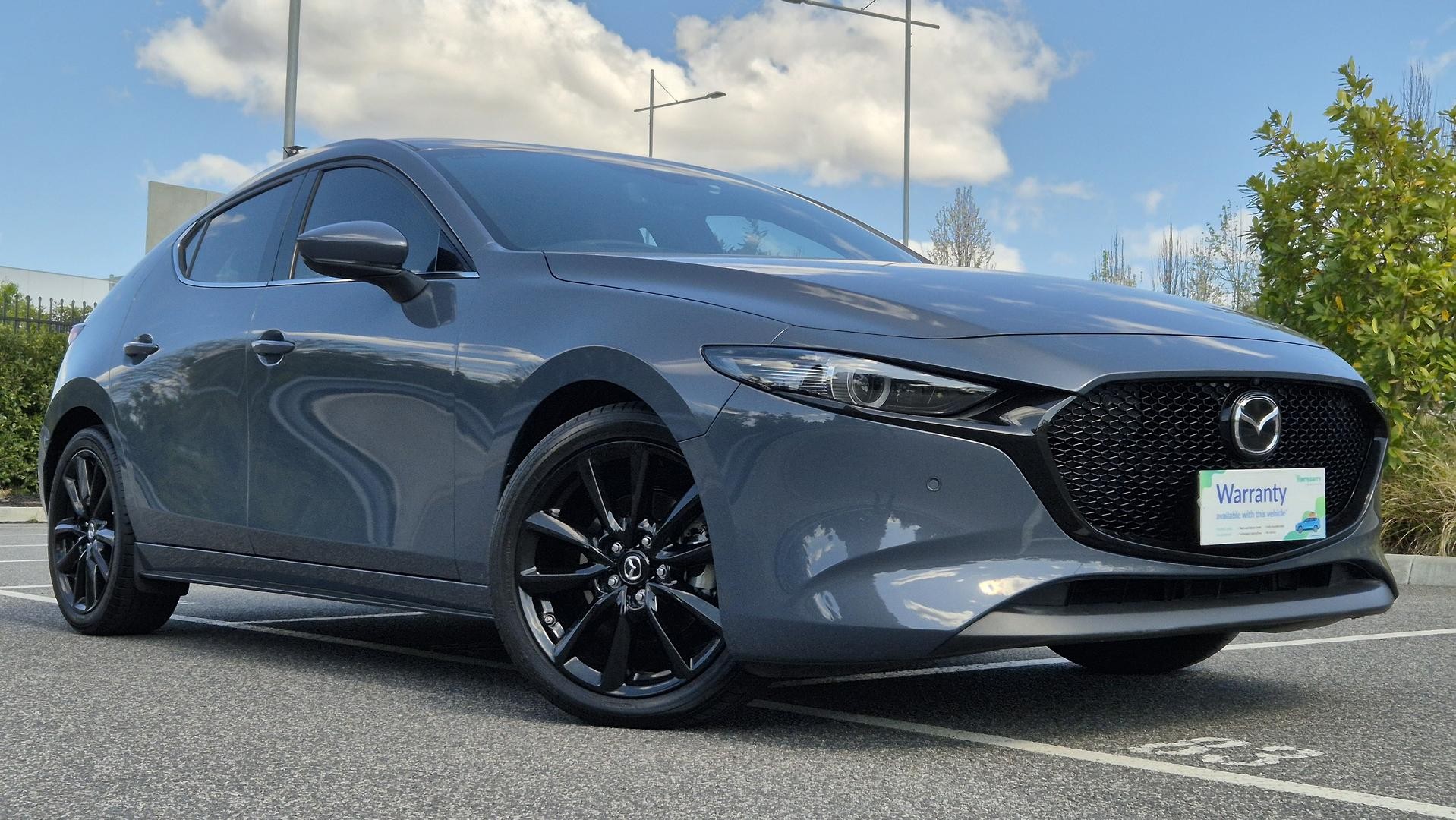 Mazda 3 image 1