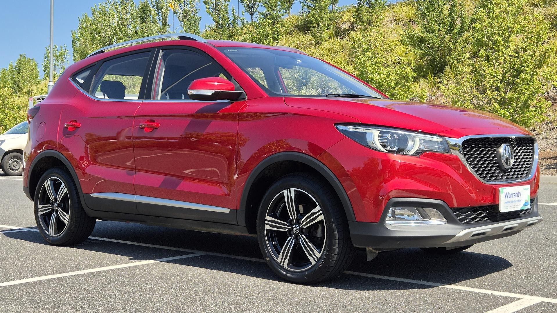 MG Zs image 2