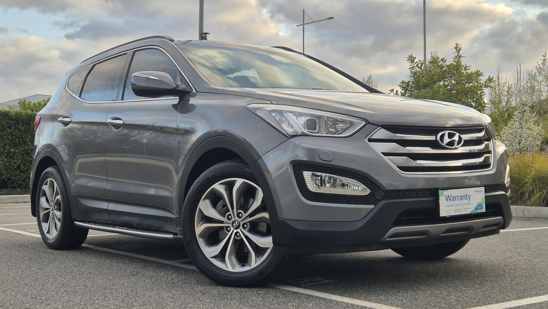 Hyundai Santa Fe image 1