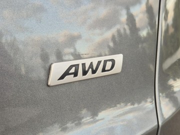 https://dvg-vehicle-assets.s3.amazonaws.com/W012297/22gemoyt9ovh0krojwp6h62mt.jpg
