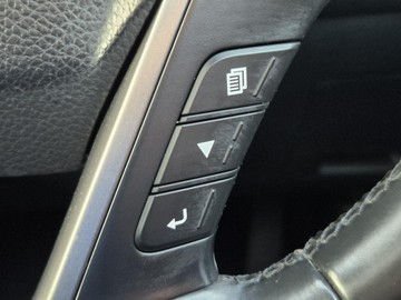 https://dvg-vehicle-assets.s3.amazonaws.com/W012297/3j67ndr45h8rplc14yx9pj5cj.jpg