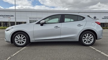 https://dvg-vehicle-assets.s3.amazonaws.com/W012309/16lxisvc2kjl929q8n98a5aje.jpg