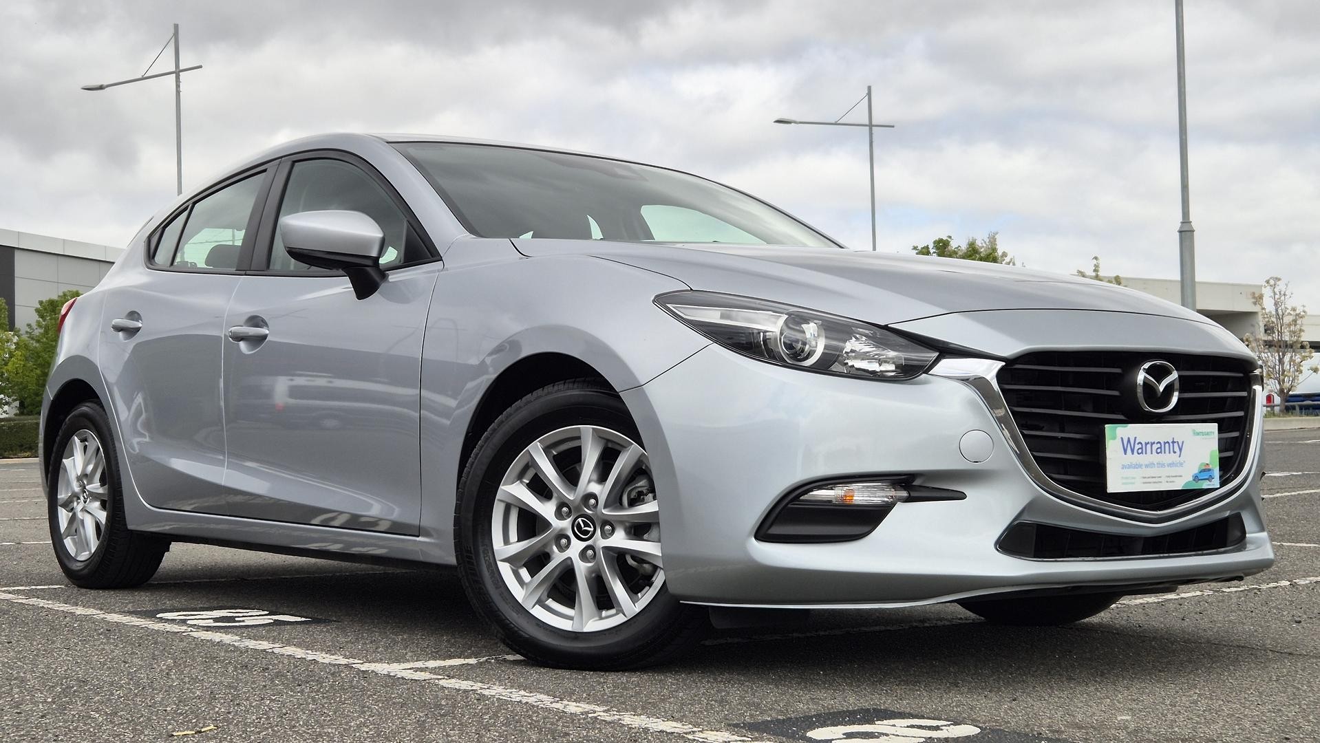 Mazda 3 image 1