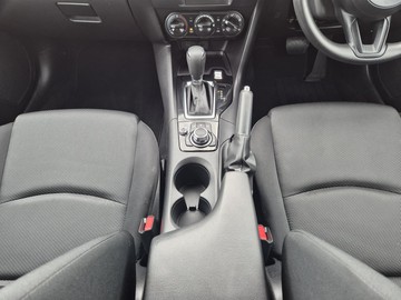 https://dvg-vehicle-assets.s3.amazonaws.com/W012309/8j10gb4pquq5cpyvzgcwq04ex.jpg