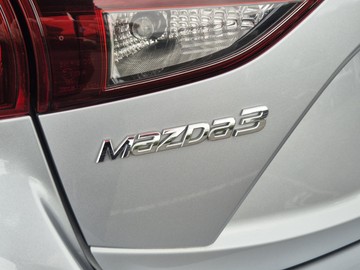 https://dvg-vehicle-assets.s3.amazonaws.com/W012309/ax6ijx70q9tlmfvchdvya06s2.jpg