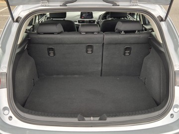 https://dvg-vehicle-assets.s3.amazonaws.com/W012309/ejvzs14kdh4b1mi3a2sutdx06.jpg