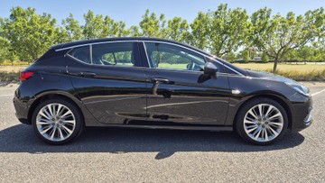 https://dvg-vehicle-assets.s3.amazonaws.com/W012310/7hzyyfp4eyv8mkpfipw5sr65g.jpg