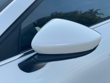 https://dvg-vehicle-assets.s3.amazonaws.com/W012315/23t7c8xr1h868mchagndnp75z.jpg