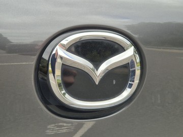 https://dvg-vehicle-assets.s3.amazonaws.com/W012327/3e3ijd8fe4a8b67oleg4sqc33.jpg