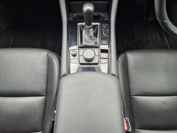 https://dvg-vehicle-assets.s3.amazonaws.com/W012327/4u8b9pjp9o6kpc1bl9hvo8rua.jpg