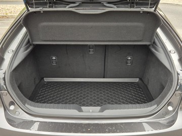 https://dvg-vehicle-assets.s3.amazonaws.com/W012327/d725ltm3kavctdwrnar7ka458.jpg