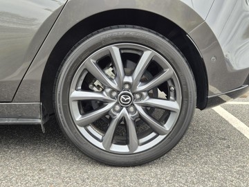 https://dvg-vehicle-assets.s3.amazonaws.com/W012327/di0or4etu1bijgtxechq4xbco.jpg