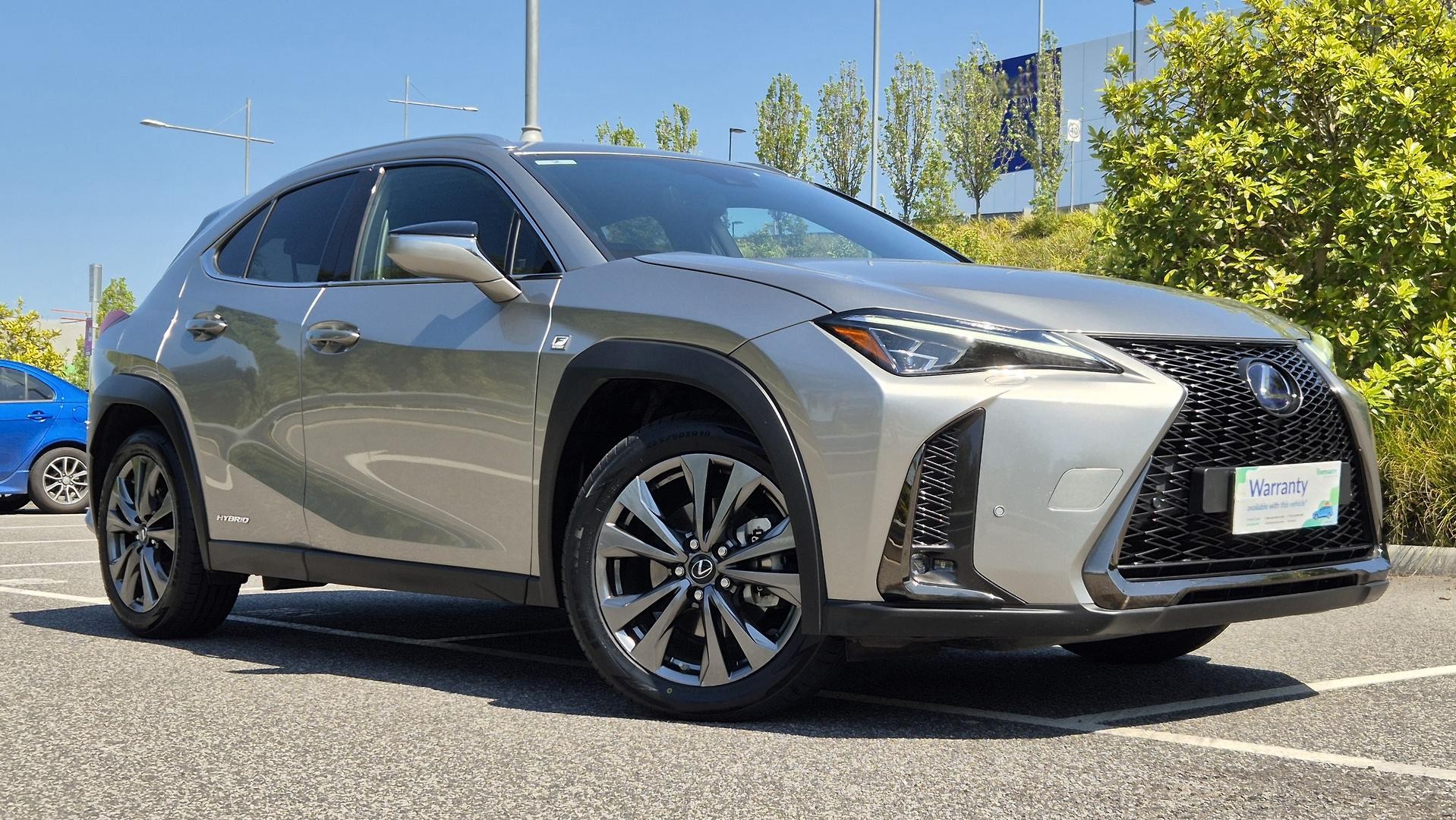 Lexus Ux image 1