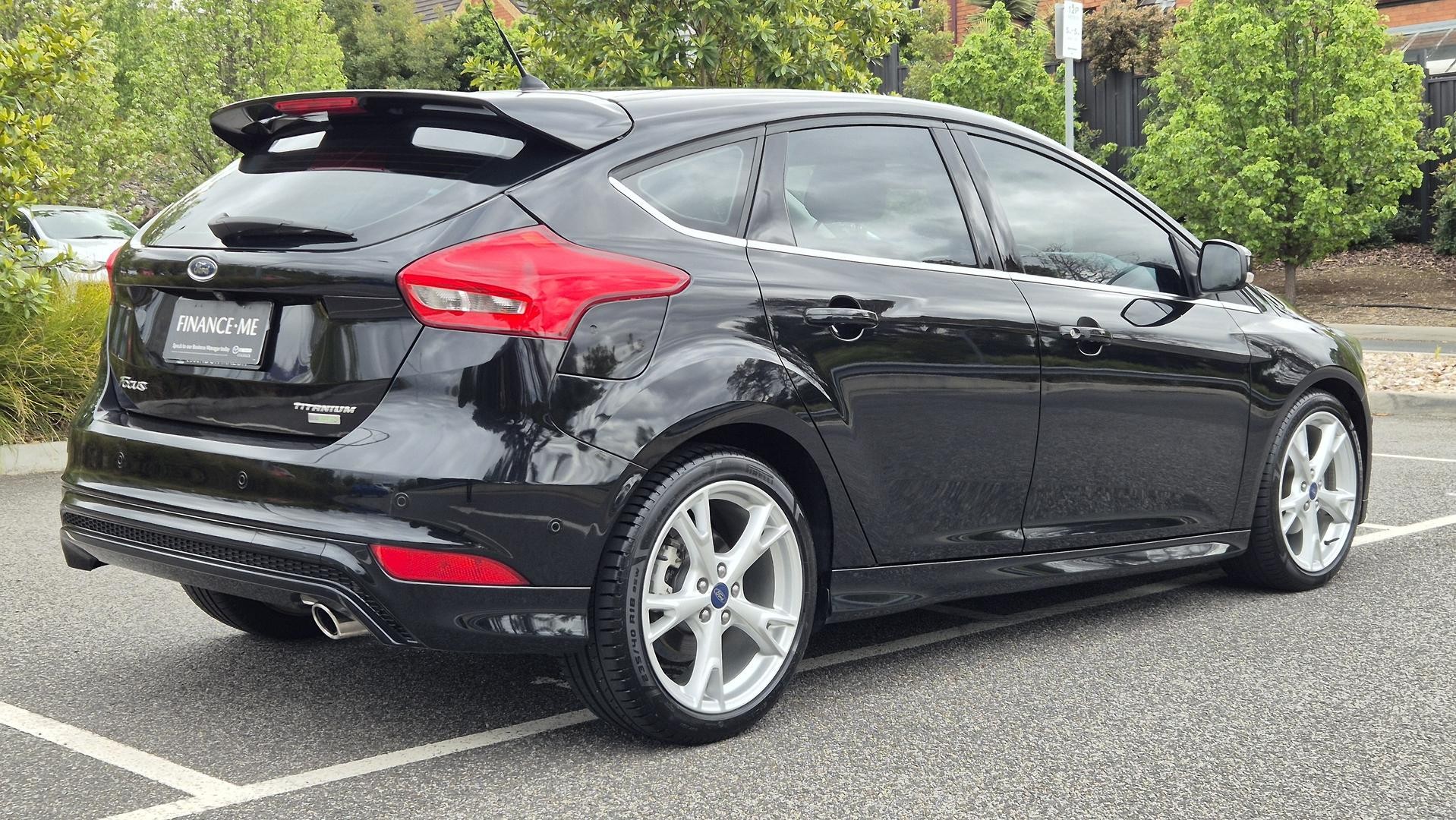 Ford Focus image 4