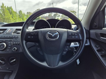 https://dvg-vehicle-assets.s3.amazonaws.com/W012358/198scrc2ww2y51v3urvpkzhqc.jpg