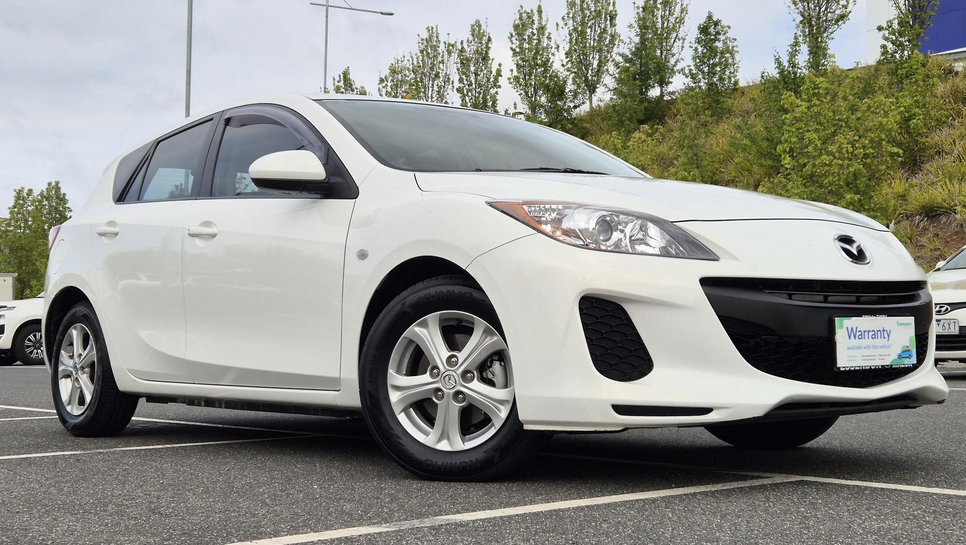 Mazda 3 image 1