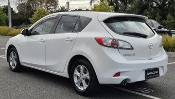 https://dvg-vehicle-assets.s3.amazonaws.com/W012358/5be0cvz3epxdu17ioyau97c7l.jpg