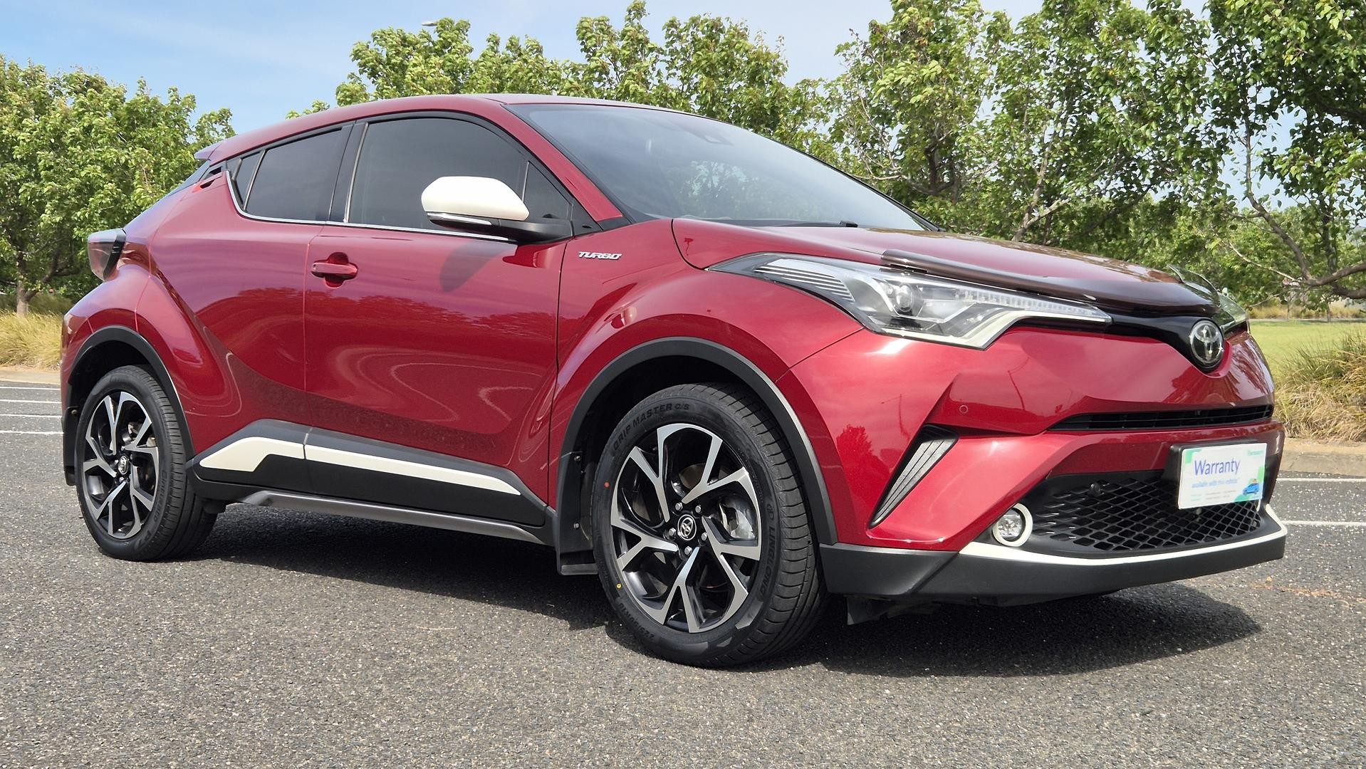 Toyota C-hr image 2