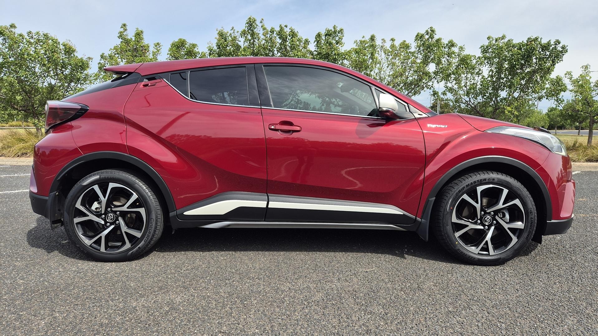 Toyota C-hr image 4