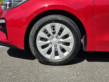 https://dvg-vehicle-assets.s3.amazonaws.com/W012388/24a91giavtvpp9rbrb5r4g3q8.jpg