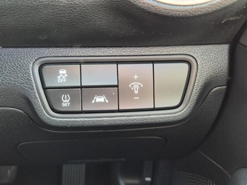 https://dvg-vehicle-assets.s3.amazonaws.com/W012388/4ph254q3jzjyylm70q7vm98i1.jpg