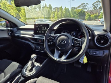 https://dvg-vehicle-assets.s3.amazonaws.com/W012388/ejjng2pqyktv2wua9j7sk7dp3.jpg