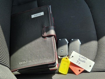 https://dvg-vehicle-assets.s3.amazonaws.com/W012388/emilc8sv1v0dp2x4262srchyq.jpg
