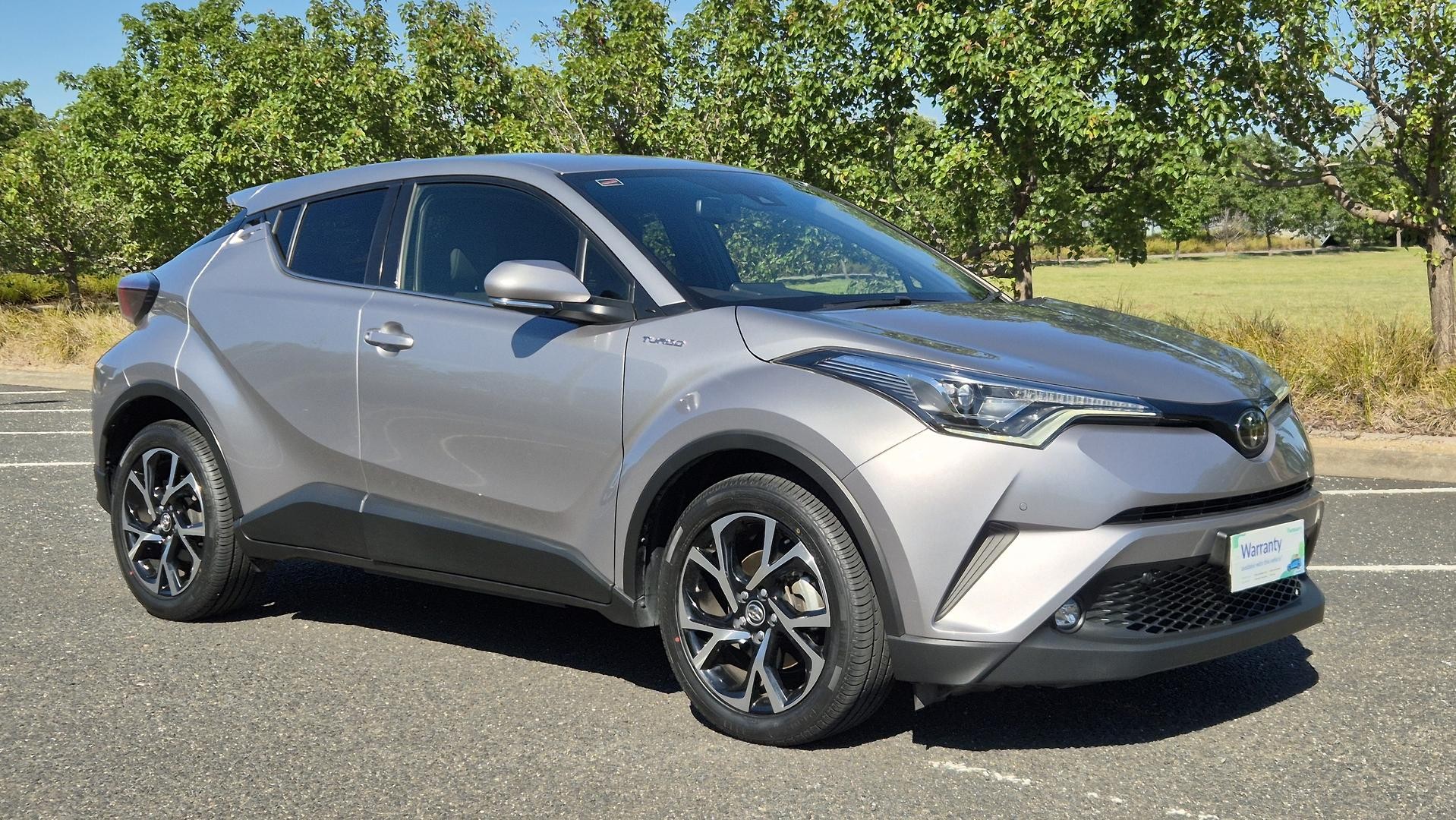 Toyota C-hr image 2