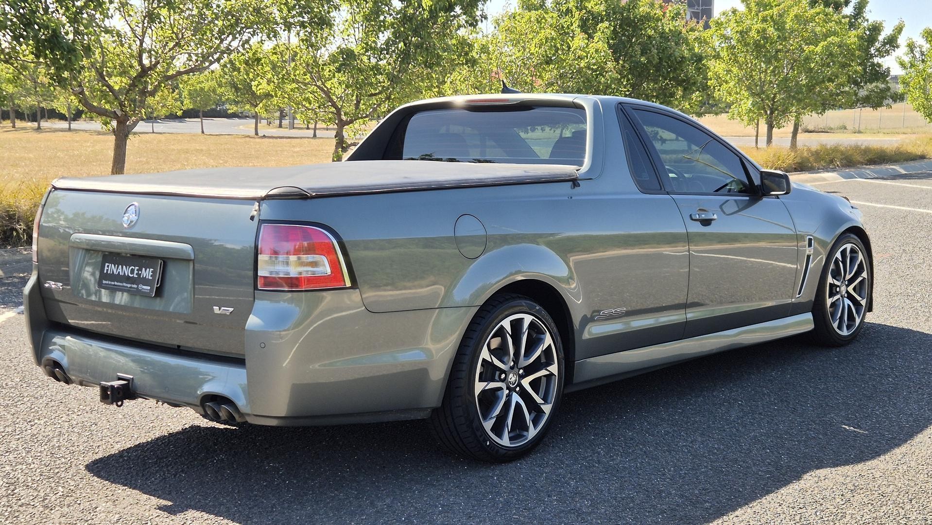 Holden Ute image 4