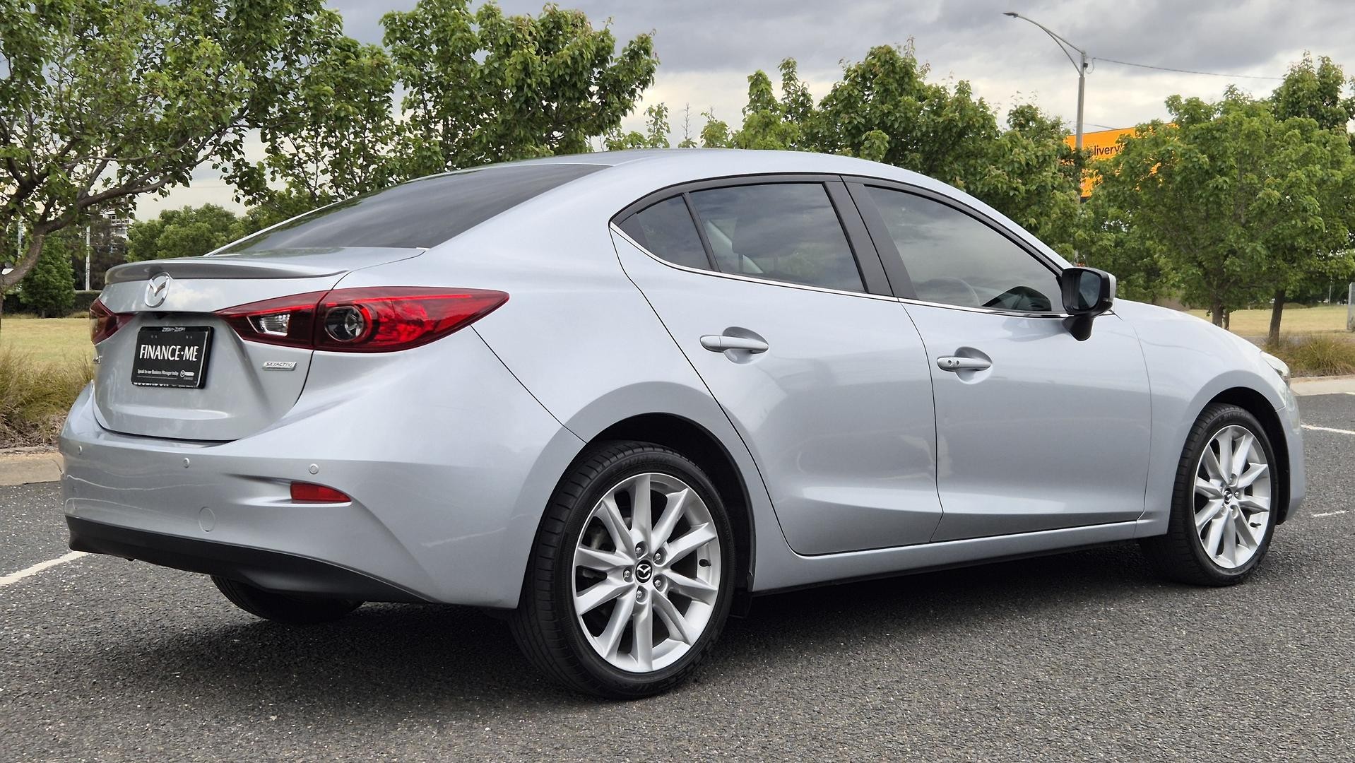 Mazda 3 image 4