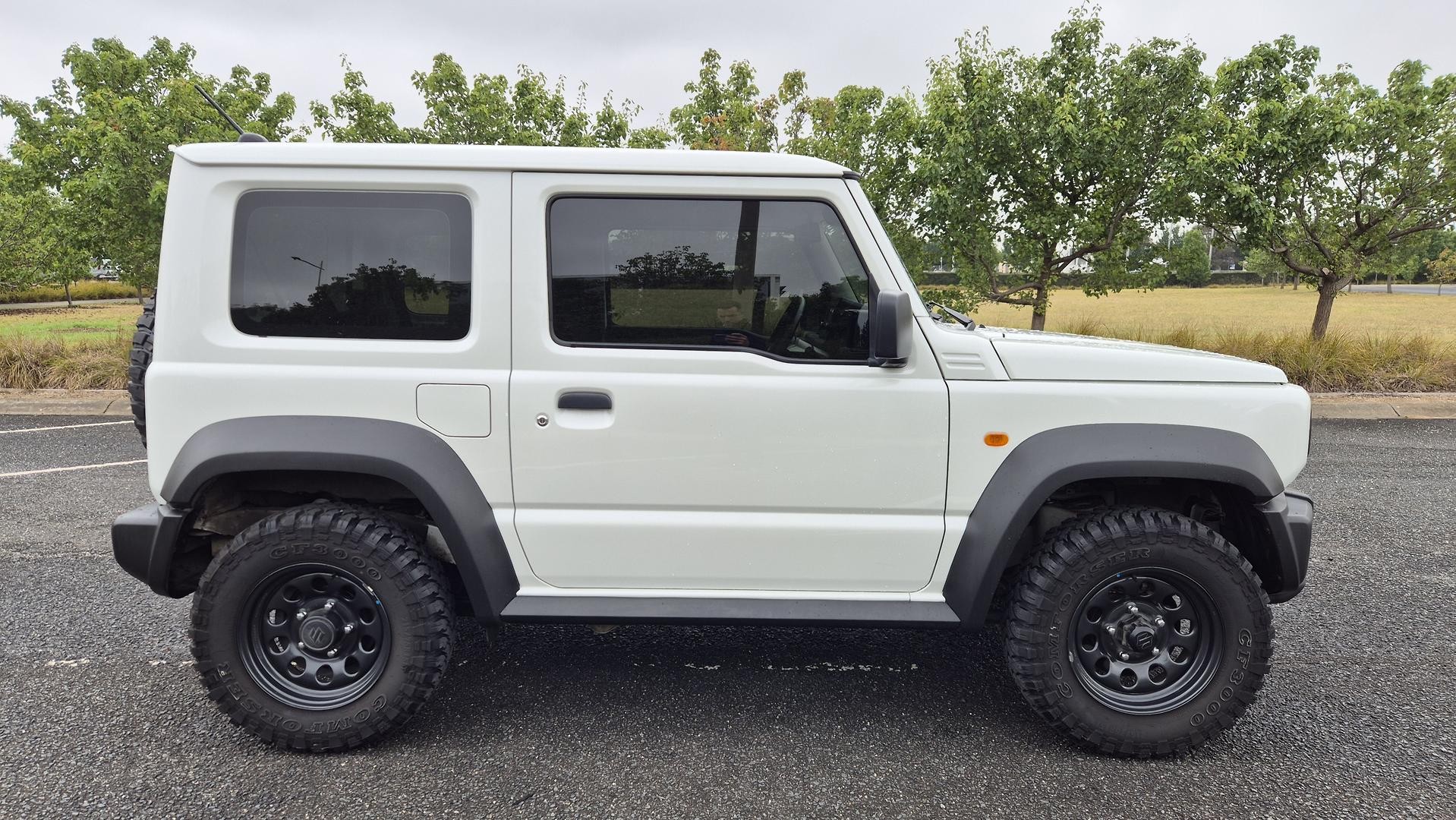 Suzuki Jimny image 3